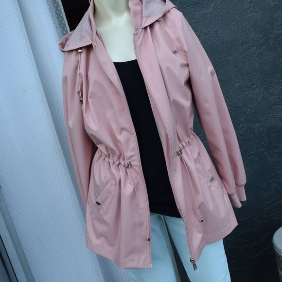 Bernardo Jackets & Blazers - Bernardo Ruffle Hem Jacket windbreaker NWT mauve